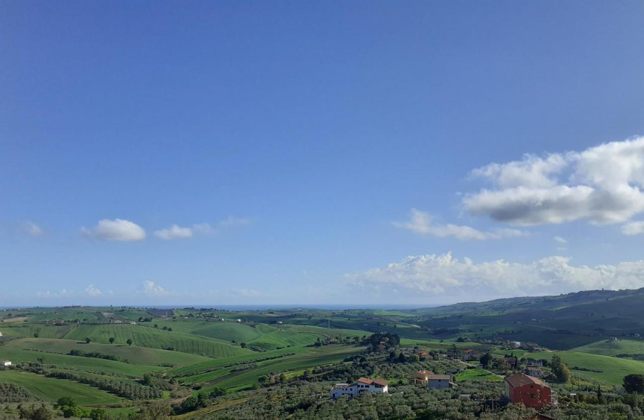 Villa Nonno Nicola Монтенеро-ди-Бизачча Экстерьер фото